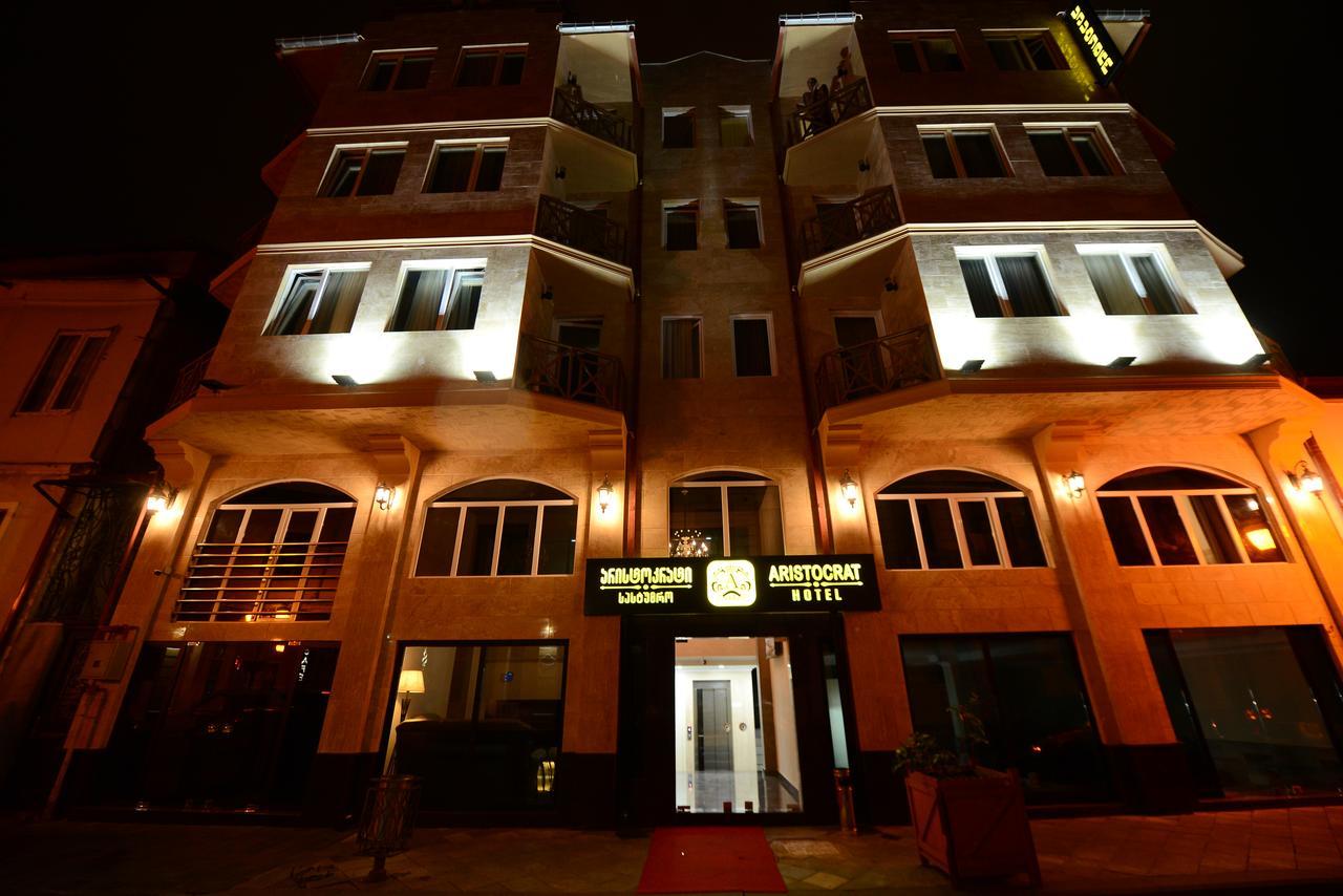 Hotel Aristocrat Батумі Екстер'єр фото